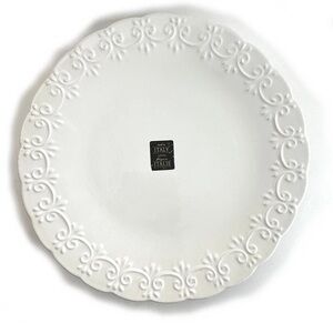 Maioliche Jessica Scroll & Plume Italian Plate 8.5” Elegant Ivory Made in Italy